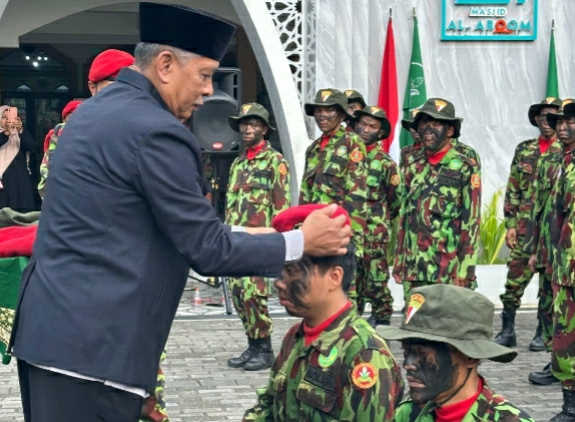 PEMBARETAN MASAL KOKAM CAKRA BAYU WONOSOBO  MENGUATKAN TA'AWUN KEMANUSIAAN DAN BELA NEGARA