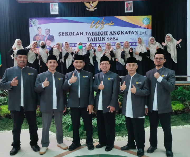 SEKOLAH TABLIGH MT PWM JATENG, SIAPKAN MUBALIGH MENGGERAKKAN DAN MENCERAHKAN 