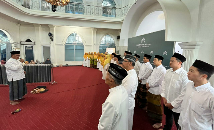 LAUNCHING KORPS MUBALIGH PCM MOJOTENGAH : MUHAMMADIYAH TIDAK HANYA ORGANISASI TAPI ADA IDEOLOGI SEBAGAI RUH GERAKAN YANG HARUS TERUS DIKUATKAN KEPADA SELURUH JAMAAH