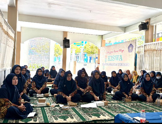 AISYIYAH RANTING SMA MUHAMMADIYAH WONOSOBO GELAR PENGAJIAN RUTIN, TINGKATKAN KETAKWAAN, UKHUWAH DAN KONTRIBUSI UNTUK PENDIDIKAN 
