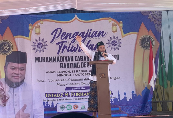 Jangankan Waktu Luangmu untuk Muhammadiyah, tapi Luangkan Waktumu untuk Muhamadiyah, pesan Ust Furhan dalam Hari Bermuhammadiyah PCM Selomerto