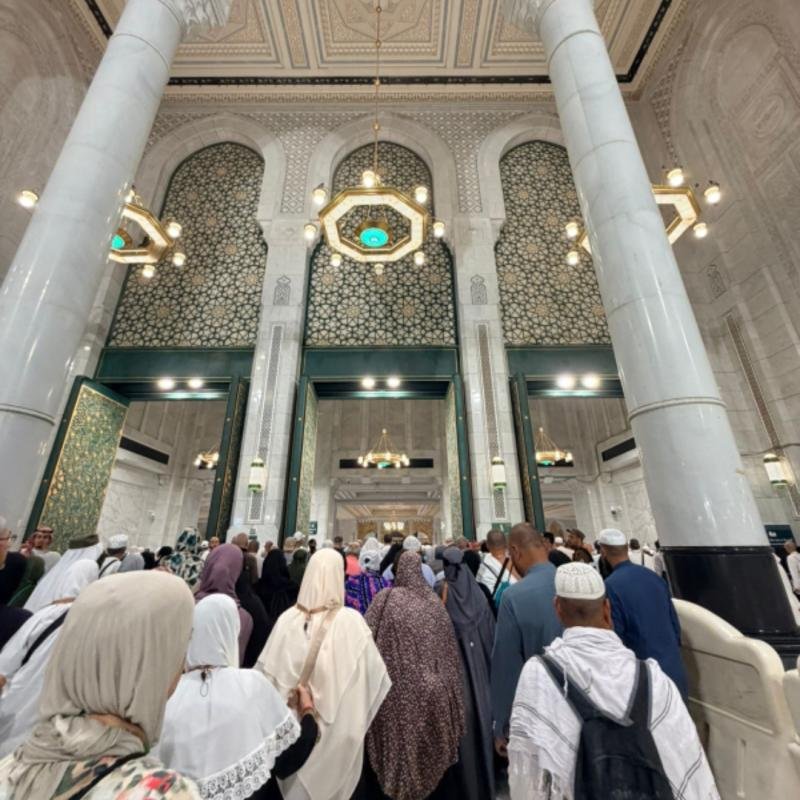 Menjemput Berkah di Sepertiga Malam, Jemaah KBIHU Gema Arafah Rampungkan Tawaf Ifadah di Bawah Langit Purnama Makkah