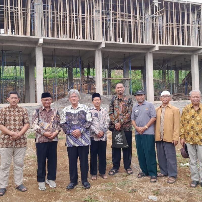 Dukung Pendidikan Anak Usia Dini, UMS Gelontorkan Bantuan Rp 25 Juta untuk Pembangunan TK ABA Kalikajar Wonosobo
