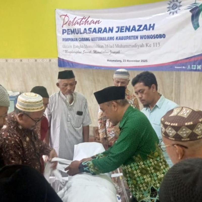PCM Watumalang Gelar Pelatihan Pemulasaran Jenazah di Masjid Nurul Huda Siwatu