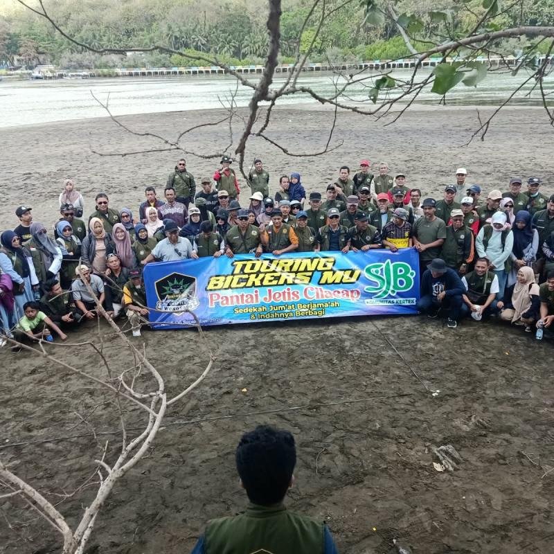 Meriah ! 208 Anggota Bikersmu Chapter Wonosobo Gelar Touring ke-8 Menuju Pantai Jetis Cilacap