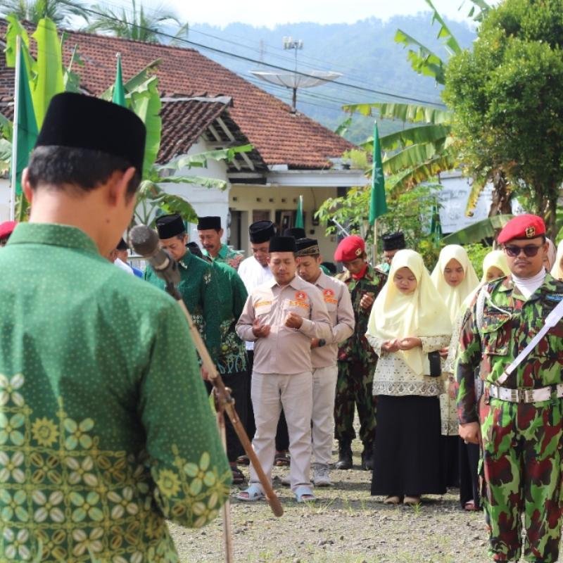 Meriah dan Khidmat, PCM Sukoharjo Gelar Apel dan Pengajian Milad Muhammadiyah ke-113 Perdana  