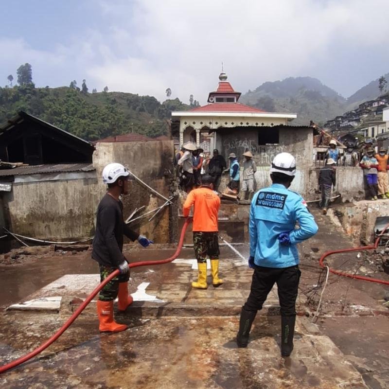 Update 24/9/26 : Penanganan Kebakaran Tieng Memasuki Tahap Pemulihan, MDMC Wonosobo Siapkan Layanan Kesehatan dan Bantuan Perabot  