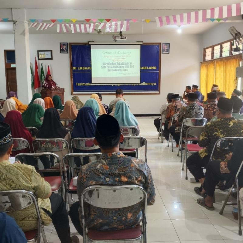 Standarisasi Pelayanan, LKSA Muhammadiyah-Aisyiyah se-Karesidenan Kedu Gelar Bimtek Indeks Kinerja AUMSos