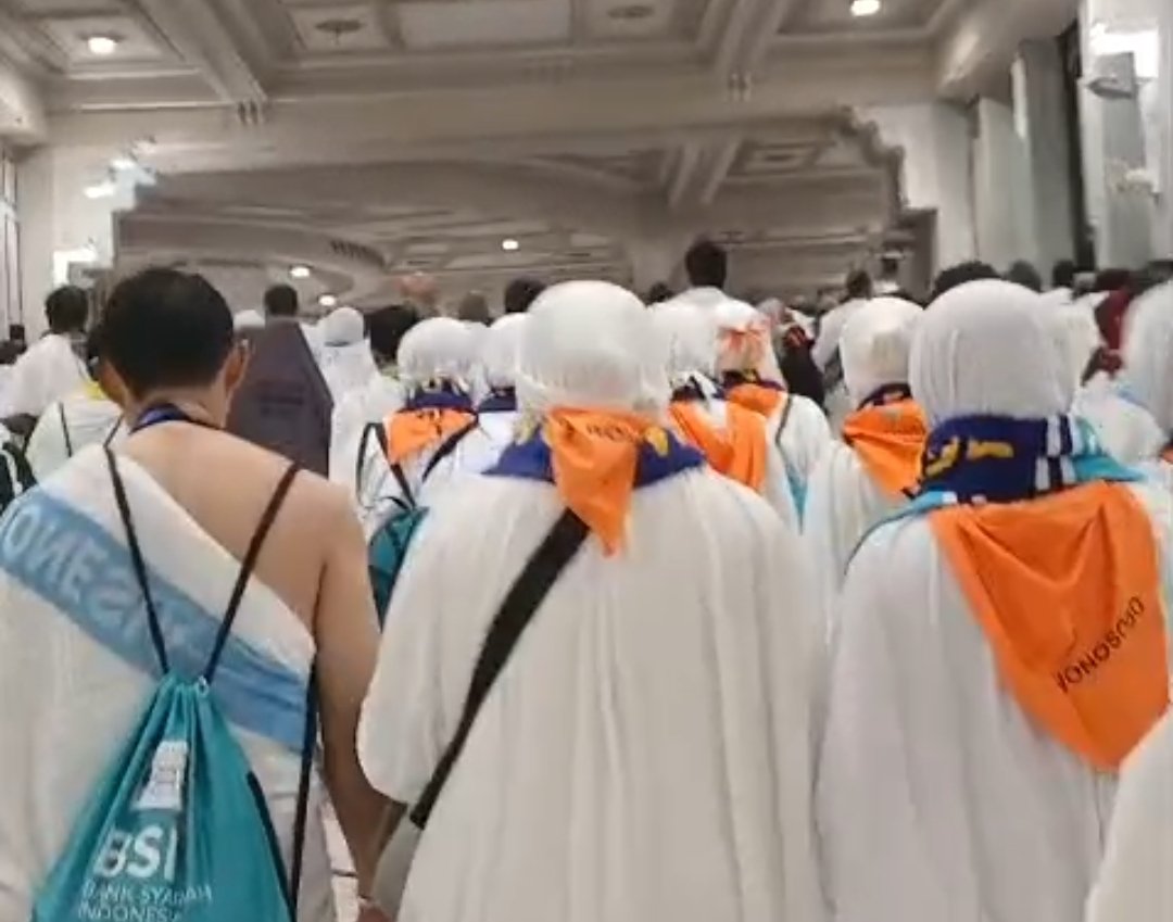 Strategi Kloter 21 KBIHU Gema Arofah Wonosobo : Atur Jadwal Umrah Wajib Bertahap demi Kenyamanan Jamaah - Gambar 1