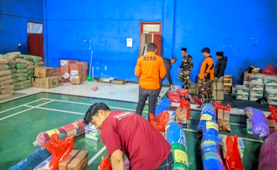 LRB-MDMC Wonosobo Salurkan Bantuan dan Dampingi Korban Kebakaran di Tieng Kejajar - Gambar 1