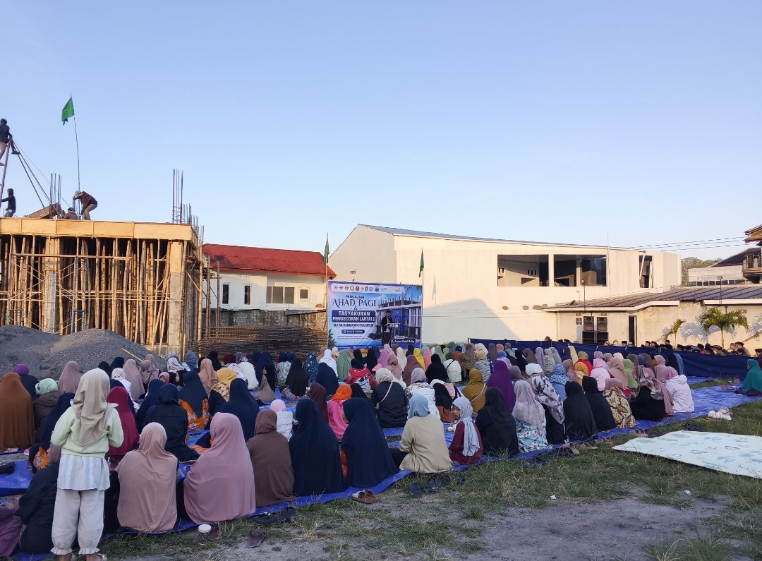 Semangat Amal Jariyah Jamaah Muhammadiyah Mojotengah Jelang Pengecoran Lantai 2 MIS Hamka Mojotengah - Gambar 4