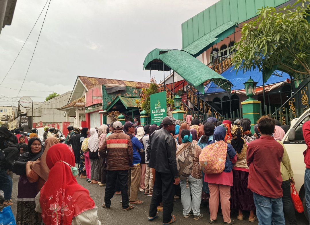 Idul Adha 1447 H : PCM Wonosobo Sembelih 11 Sapi dan 46 Kambing Qurban, Salurkan 1.862 Kantong Daging - Gambar 11