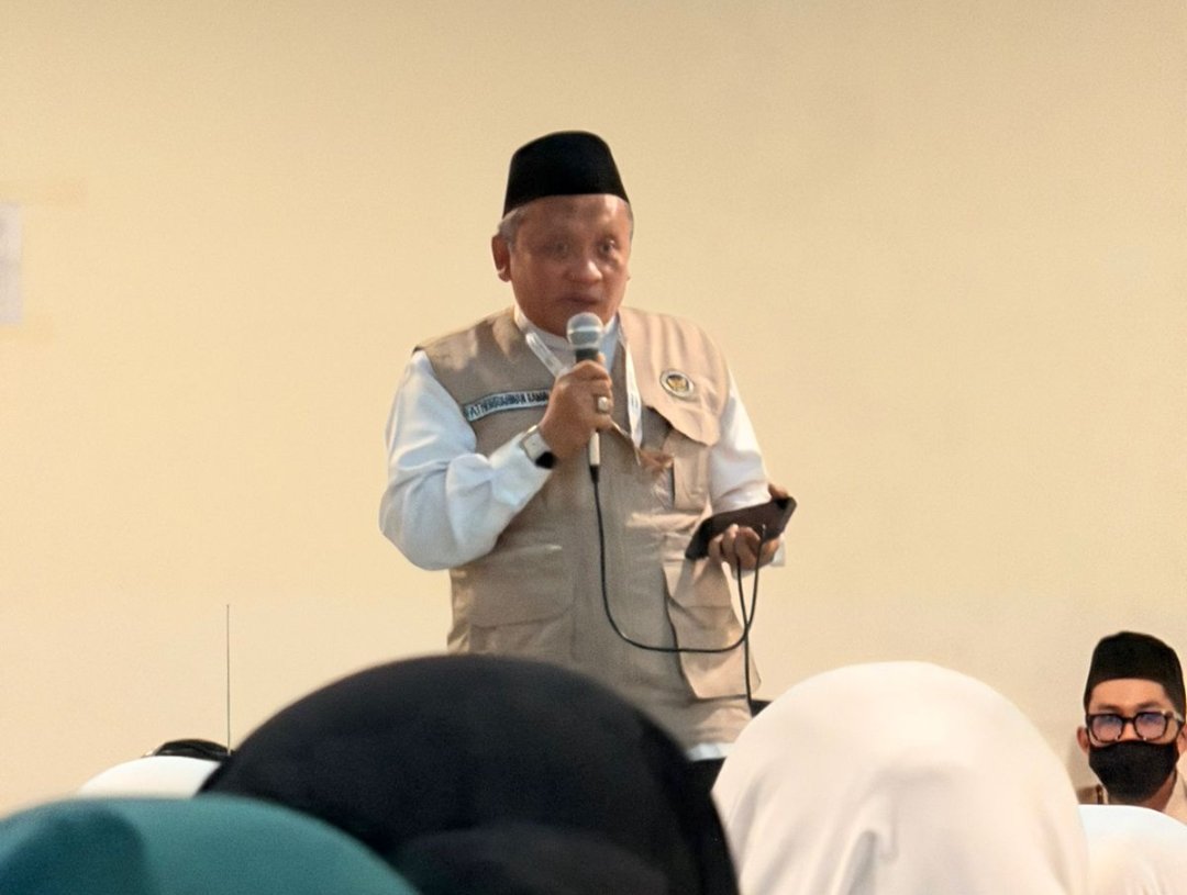 Gelar Pembinaan Manasik di Sektor 8, Ustd Dr Fathurahman Kamal Kupas Tuntas Kiat Raih Haji Mabrur  - Gambar 4