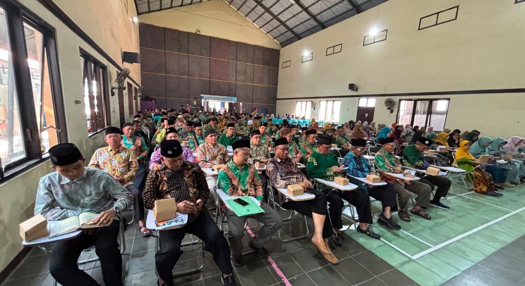 Ketua PWM Jateng Hadiri Pengajian Pimpinan PDM Wonosobo, Tekankan Penguasaan Aset dan Pemahaman Syariat, Fiqih dan Budaya - Gambar 6