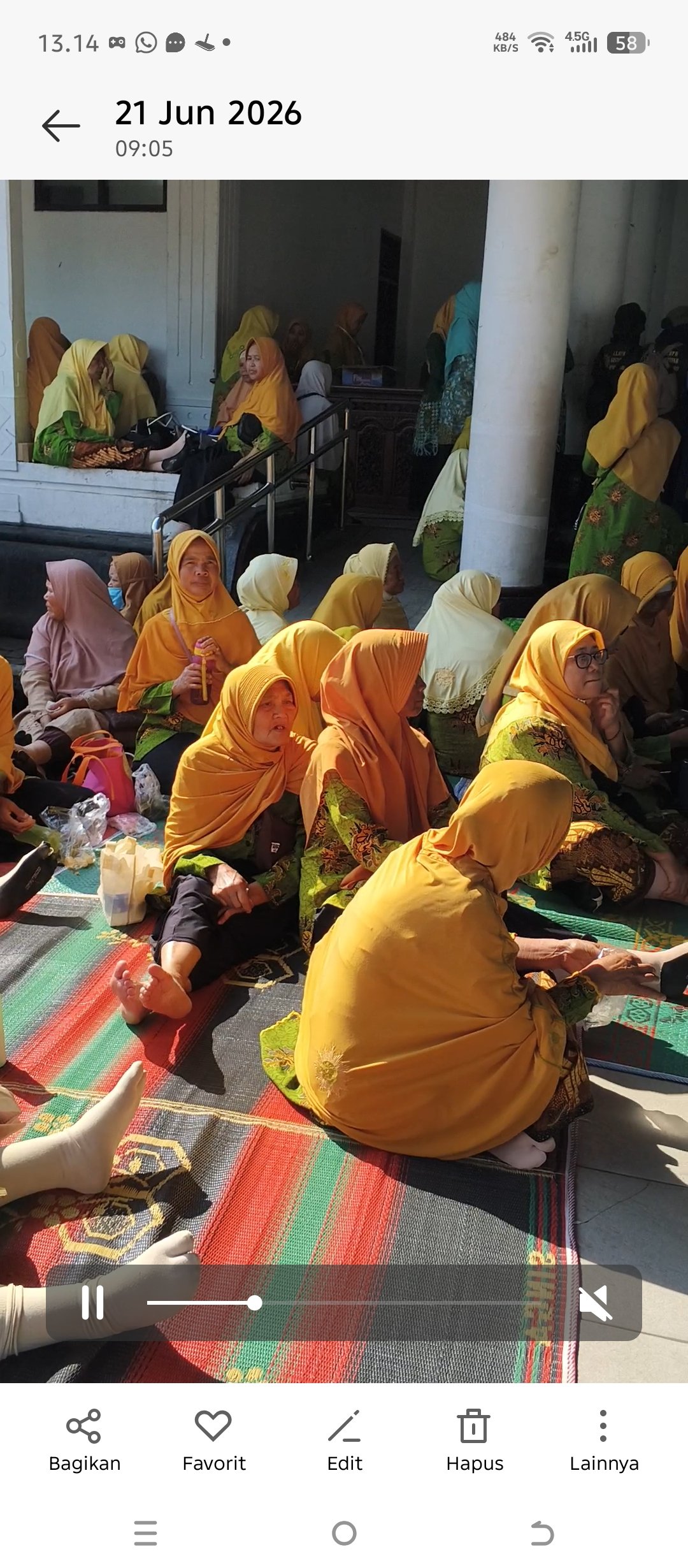 Milad Ke-109 'Aisyiyah Wonosobo : Kokohkan Dakwah Kemanusiaan Melalui Aksi Nyata dan Pemberdayaan Perempuan - Gambar 18