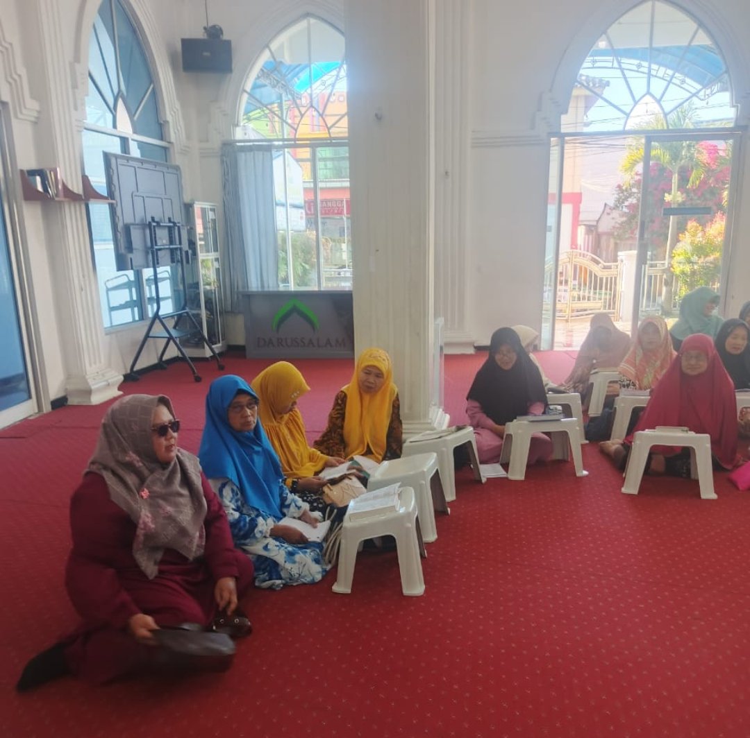 Day Care Lansia 'Aisyiyah Mojotengah Hadirkan Ruang Lansia Tetap Aktif dan Bermakna - Gambar 7