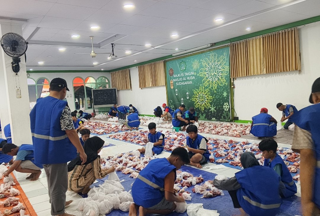 Idul Adha 1447 H : PCM Wonosobo Sembelih 11 Sapi dan 46 Kambing Qurban, Salurkan 1.862 Kantong Daging - Gambar 10