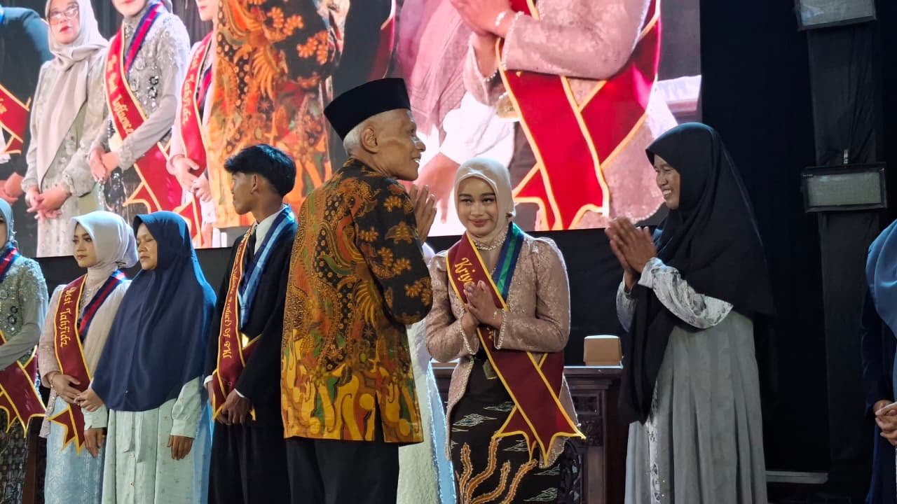 Rayakan Potensi Siswa, SMK Mutu Wonosobo Berikan Penghargaan Akademik hingga Kategori Unik Non Akademik - Gambar 3