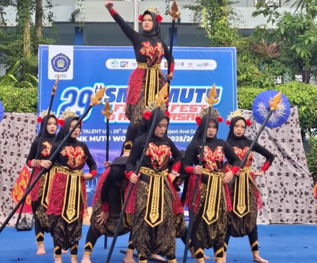 Talent Up in Tradition: Panggung Budaya Spektakuler di Anniversary SMK Mutu”  RABU, 13 Mei 2026, SMK Mutu Wonosobo - Gambar 2
