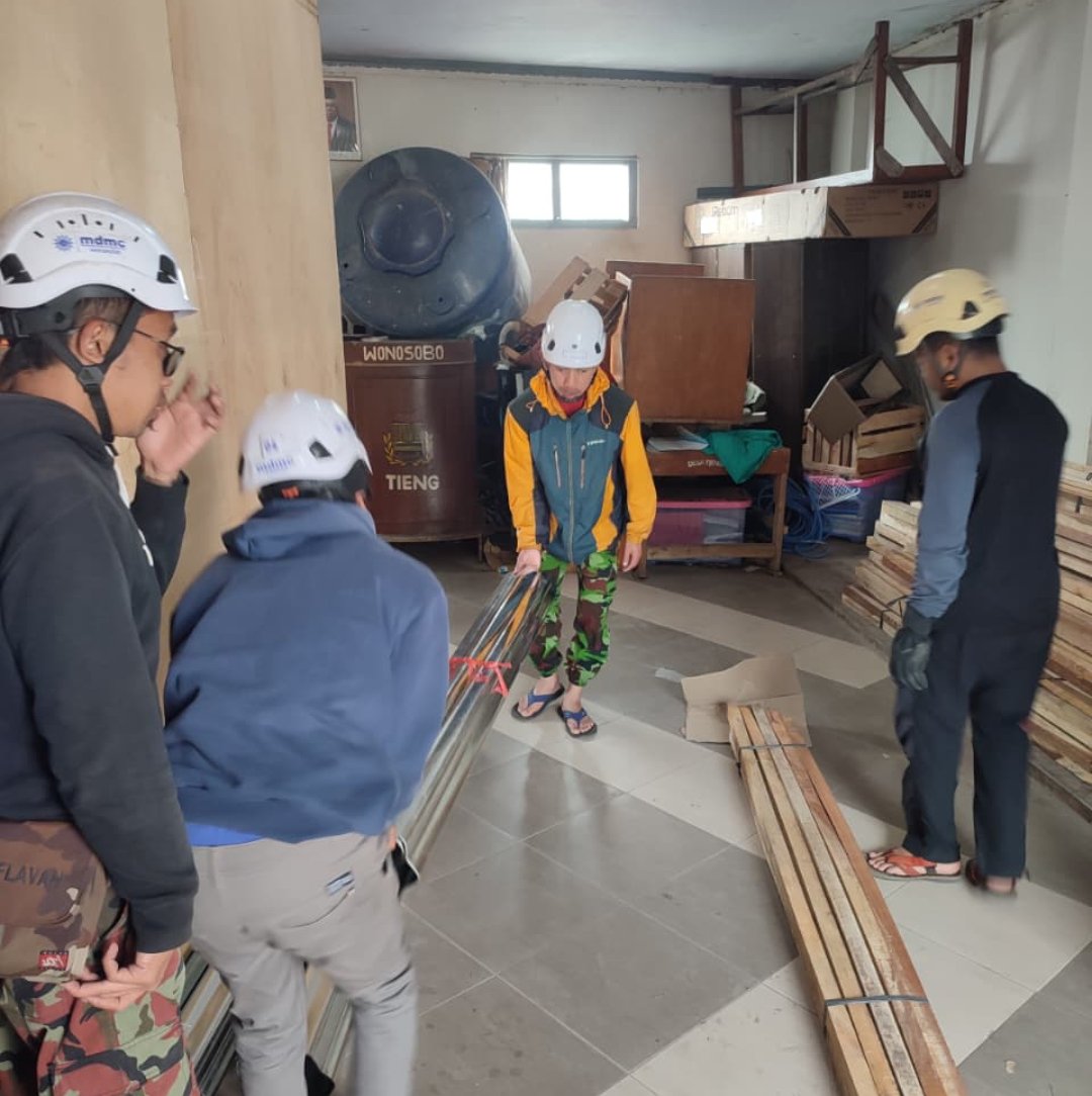 LRB-MDMC Terus Bergerak Penyaluran Bantuan dan Logistik Serta Bersinergi Dengan Berbagai Pihak - Gambar 9