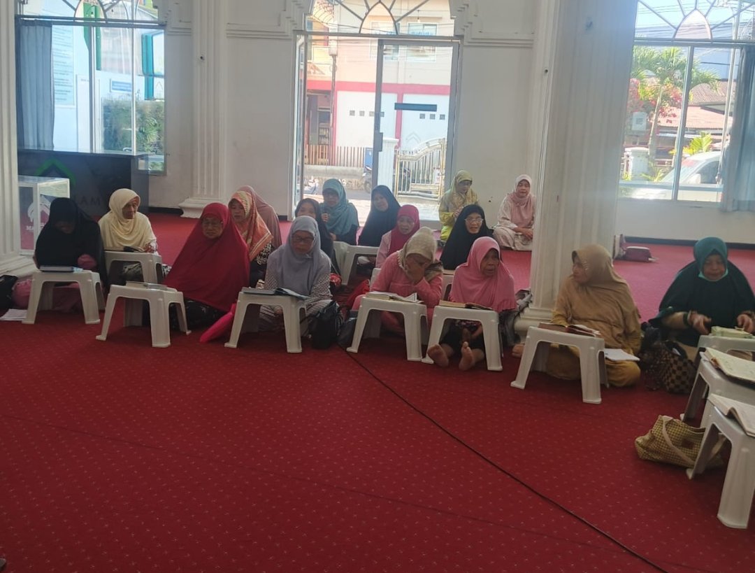 Day Care Lansia 'Aisyiyah Mojotengah Hadirkan Ruang Lansia Tetap Aktif dan Bermakna - Gambar 2
