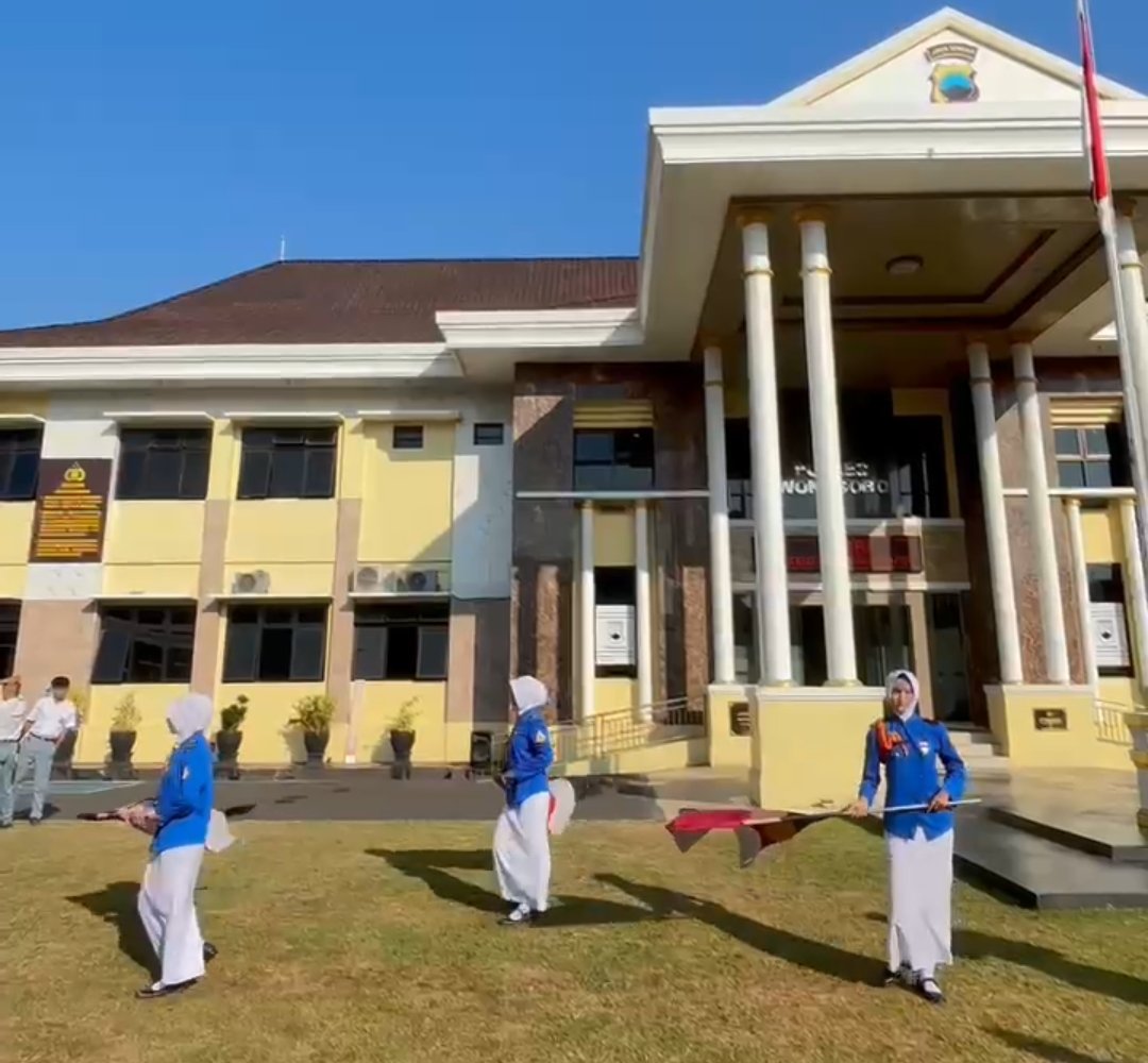 Hebat ! SMK Muhammadiyah 1 Wonosobo Mewakili Polda Jateng Dalam Ajang Defile Kapolri Cup Nasional 2026 - Gambar 8
