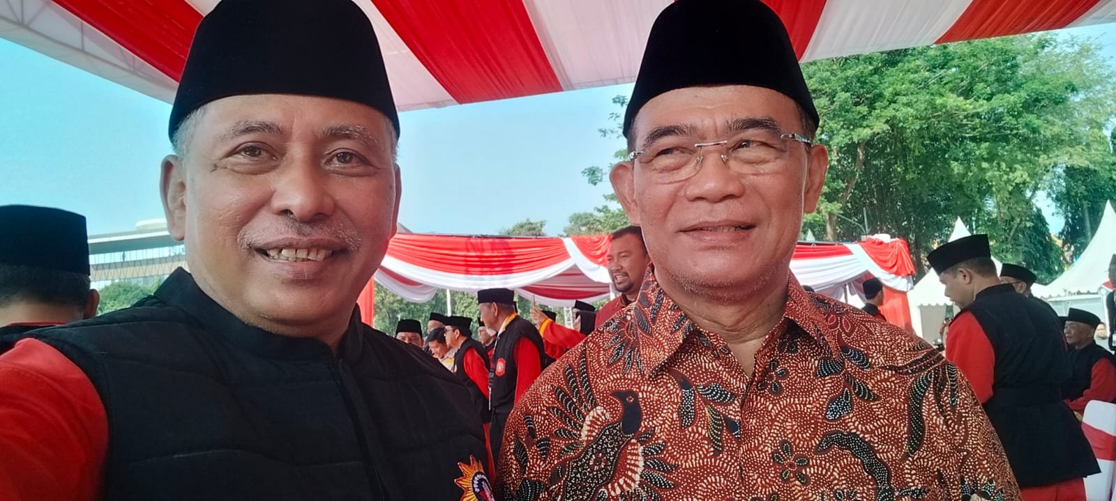 Muktamar XVI Tapak Suci di Semarang: Tiga Tokoh Wonosobo Resmi Dilantik Jadi Pendekar Kehormatan - Gambar 8