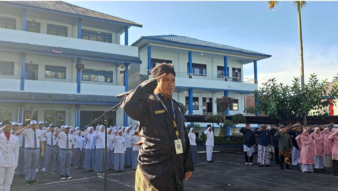 SMK Mutu Wonosobo Peringati Hardiknas 2026, Tekankan Pembentukan Karakter Generasi Unggul - Gambar 1