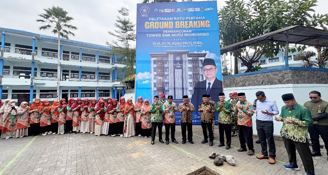 Ground Breaking Pembangunan Centrum of Excellent SMK Mutu Wonosobo, Menuju Pusat Pendidikan Vokasi Internasional - Gambar 1