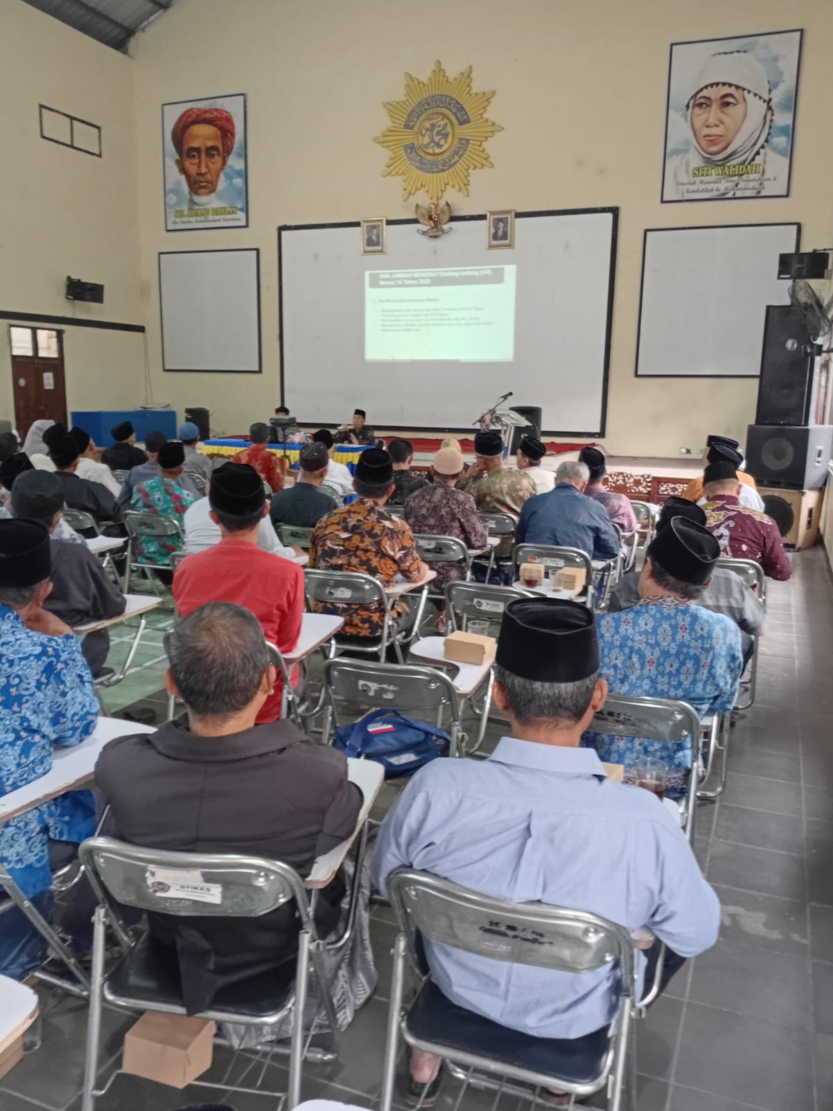KBIHU Gema Arafah Wonosobo Resmi Buka Pelatihan Manasik Haji Perdana untuk Calhaj 2027 - Gambar 1