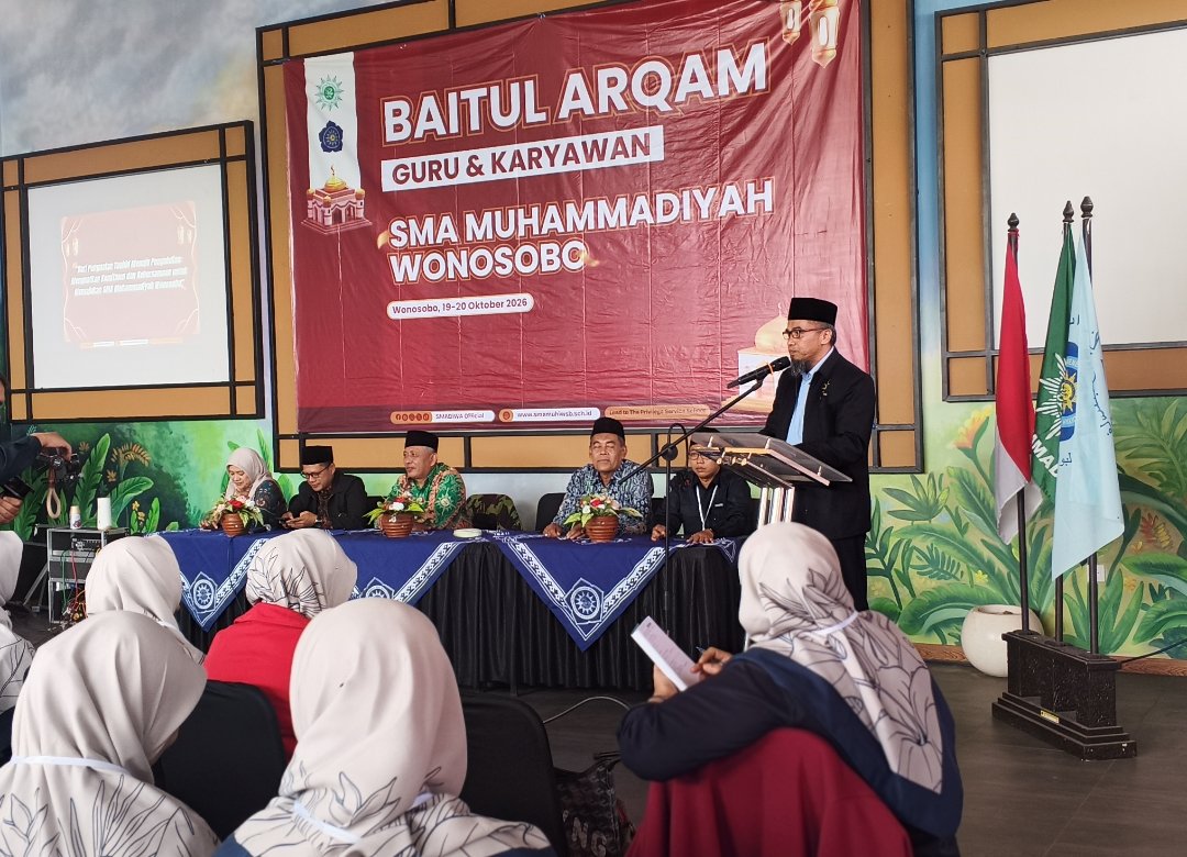 3 Pesan Bermakna Ketua PDM Wonosobo dalam Baitul Arqam SMA Muhammadiyah Wonosobo - Gambar 9