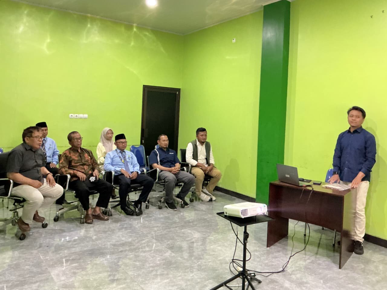 Penyerahan Berkas Rekomendasi PMB STIKes Muhammadiyah Wonosobo : PDPM Boyong 11 dari 18 Calon Mahasiswa  - Gambar 5