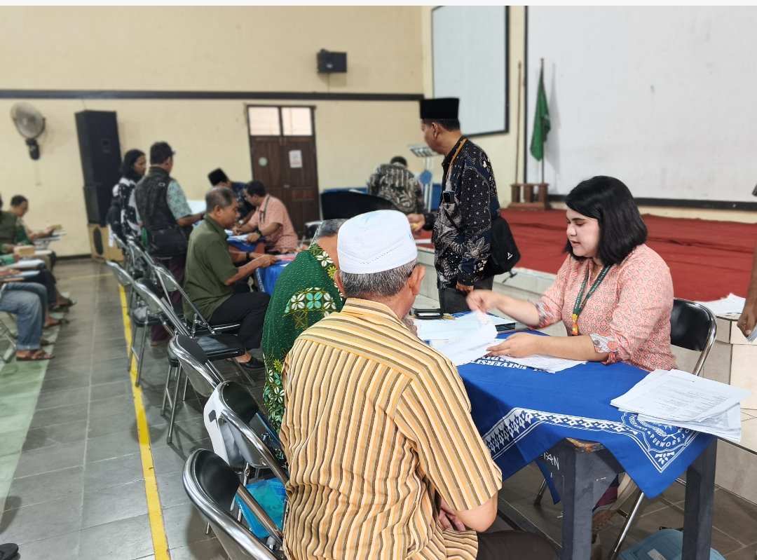 Digitalisasi Keuangan, 113 PRM di Wonosobo Buka Rekening Bank Danamon Syariah - Gambar 4