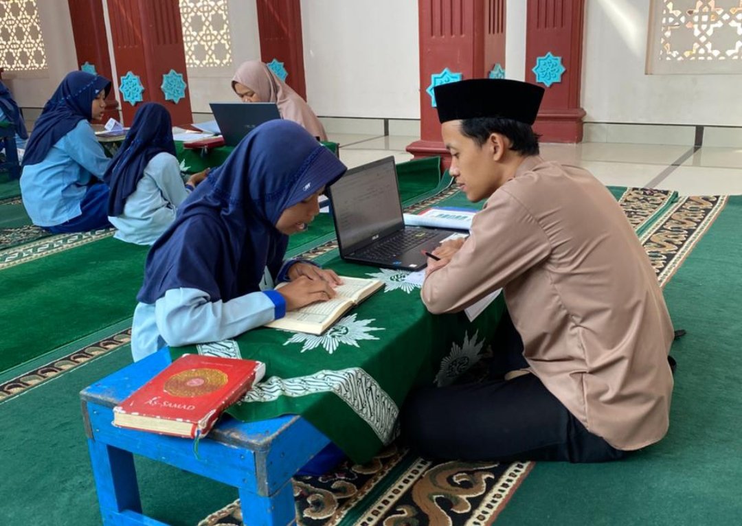 Sembilan Belas Siswa MIM Besani Lulus Munaqosyah 100%, Bersiap Hadapi Uji Publik Juni Mendatang - Gambar 4