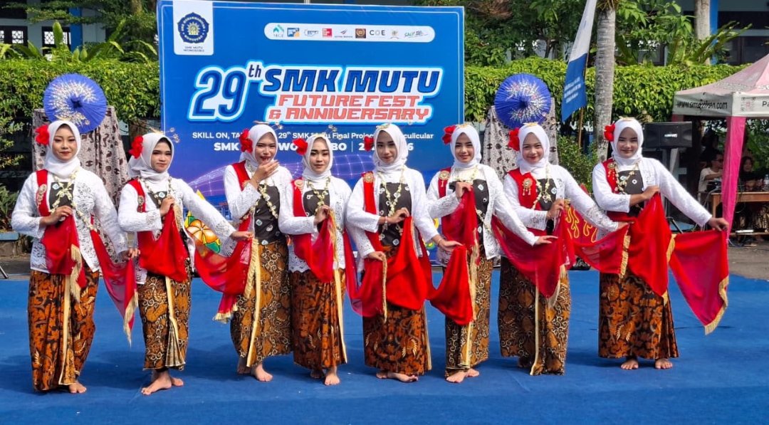 Talent Up in Tradition: Panggung Budaya Spektakuler di Anniversary SMK Mutu”  RABU, 13 Mei 2026, SMK Mutu Wonosobo - Gambar 9