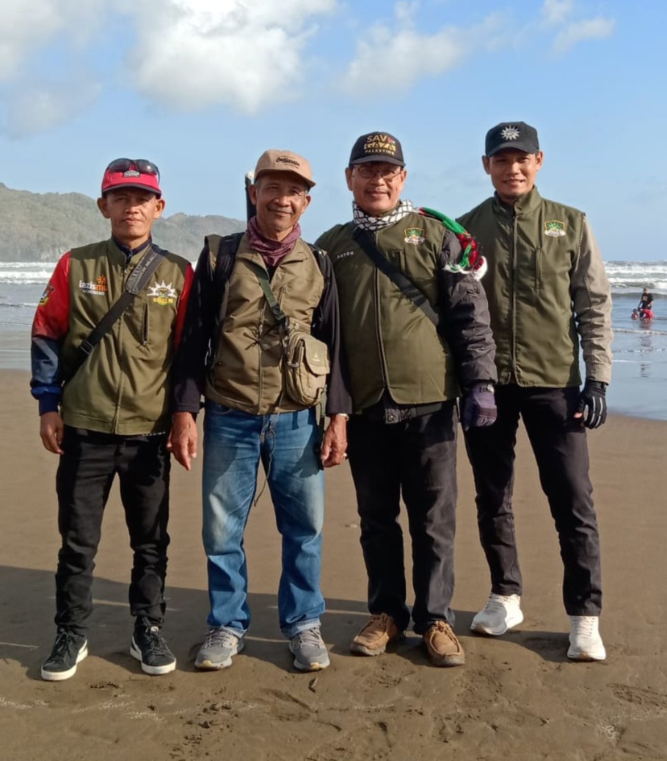 Meriah ! 208 Anggota Bikersmu Chapter Wonosobo Gelar Touring ke-8 Menuju Pantai Jetis Cilacap - Gambar 7