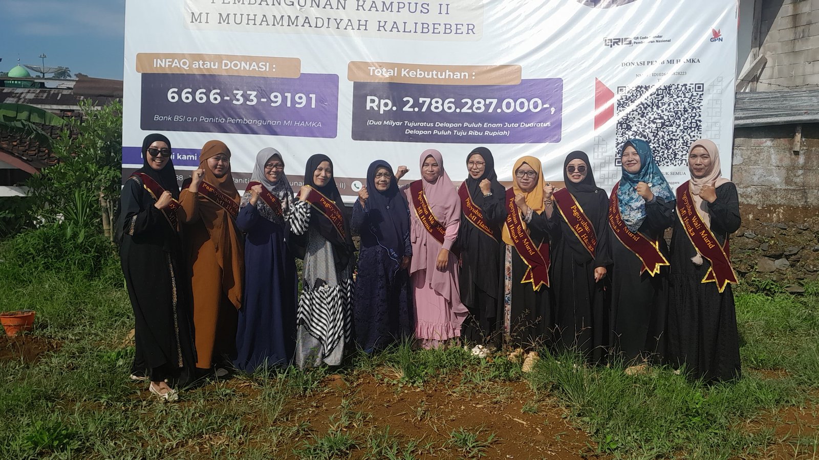 Peletakan Batu Pertama Kampus II MI Muhammadiyah Kalibeber (HAMKA), Wujud Komitmen Membangun Generasi Unggul - Gambar 12