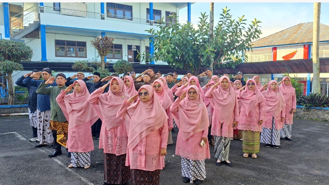 SMK Mutu Wonosobo Peringati Hardiknas 2026, Tekankan Pembentukan Karakter Generasi Unggul - Gambar 2
