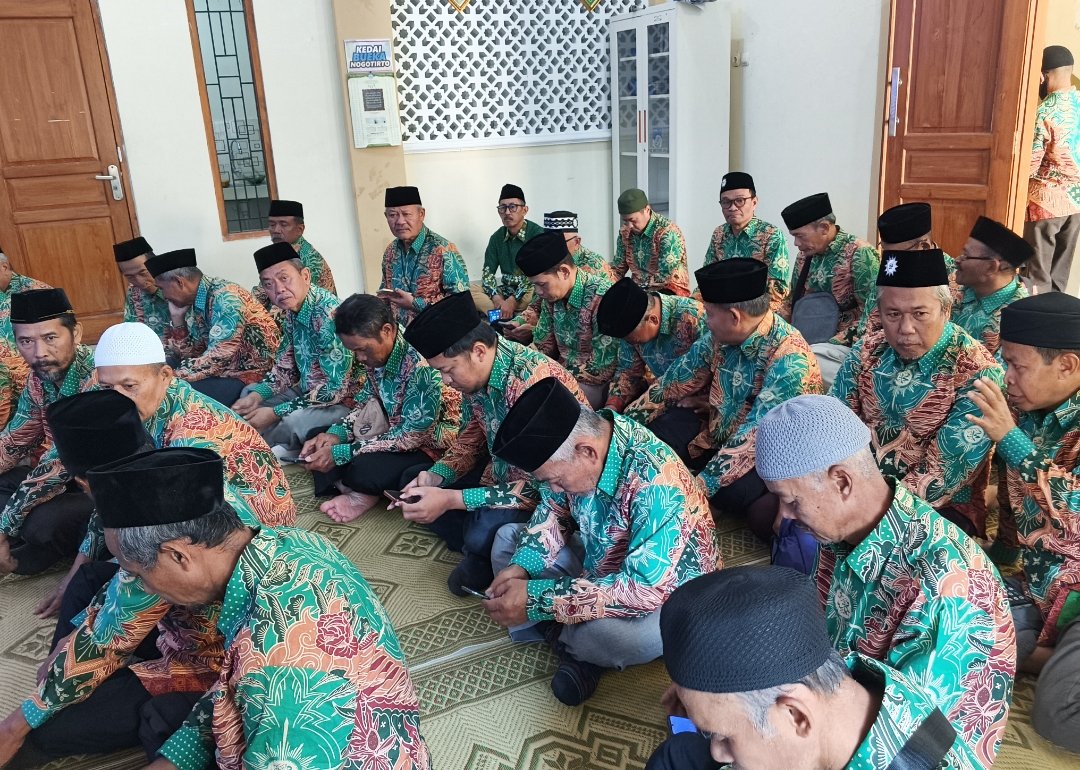 Sinergi Ekonomi Dakwah, PDM Wonosobo Rihlah dan Studi Tiru ke PRM Nogotirto Sleman - Gambar 7