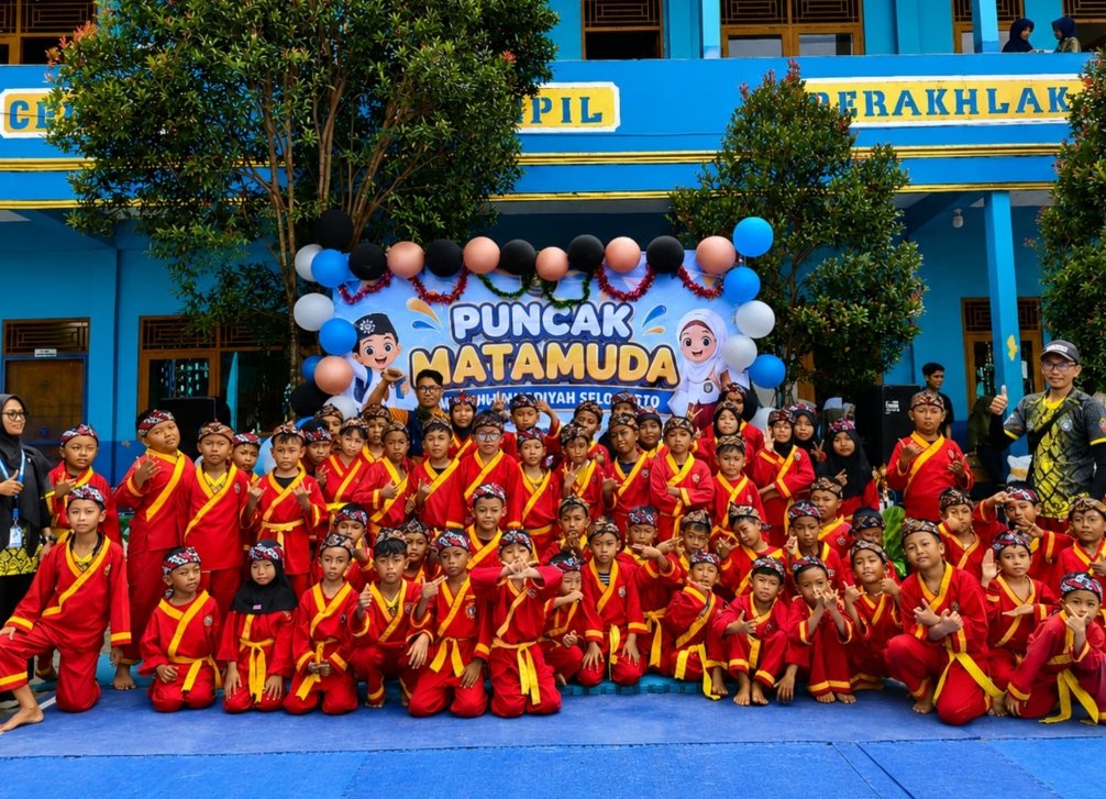 Kemeriahan Puncak MATAMUDA MI Muhammadiyah Selomerto: Dari Aksi Tapak Suci hingga Cooking Class Seru! - Gambar 1