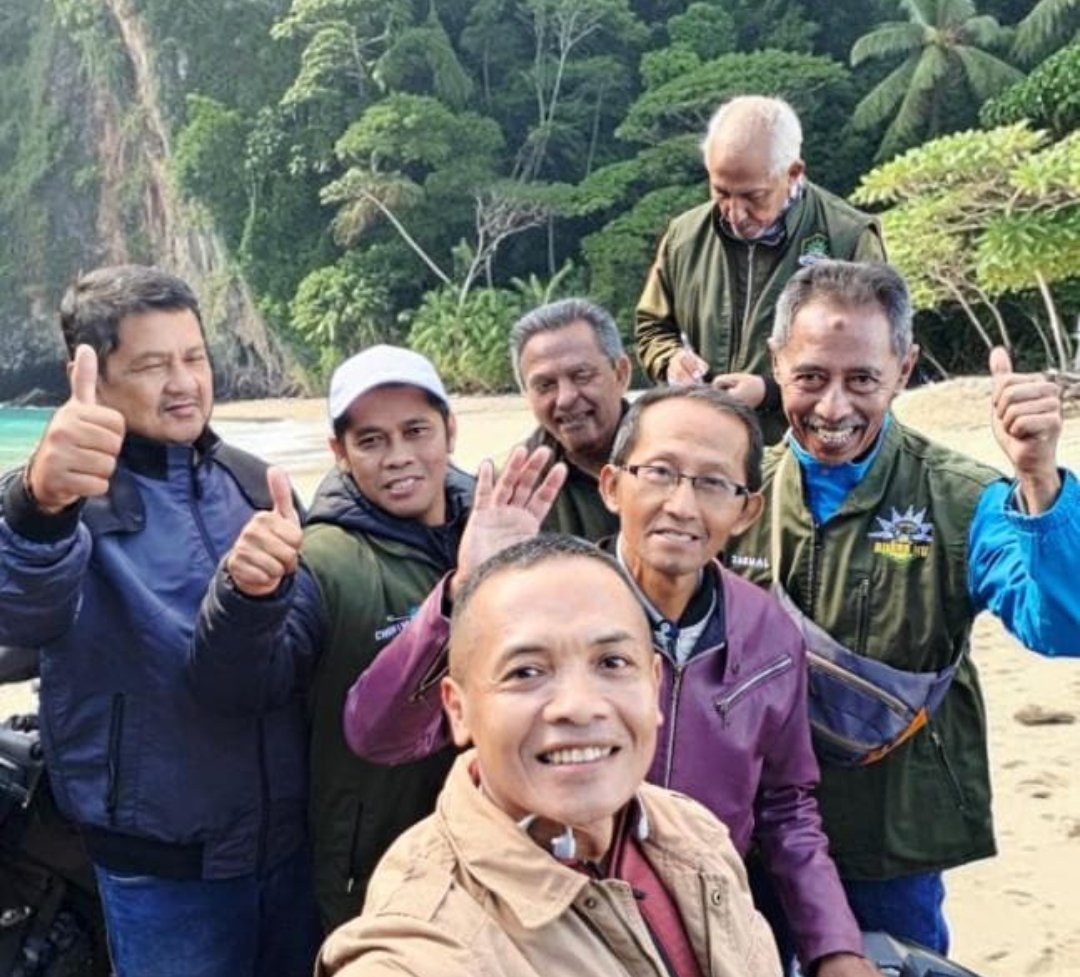 Meriah ! 208 Anggota Bikersmu Chapter Wonosobo Gelar Touring ke-8 Menuju Pantai Jetis Cilacap - Gambar 11